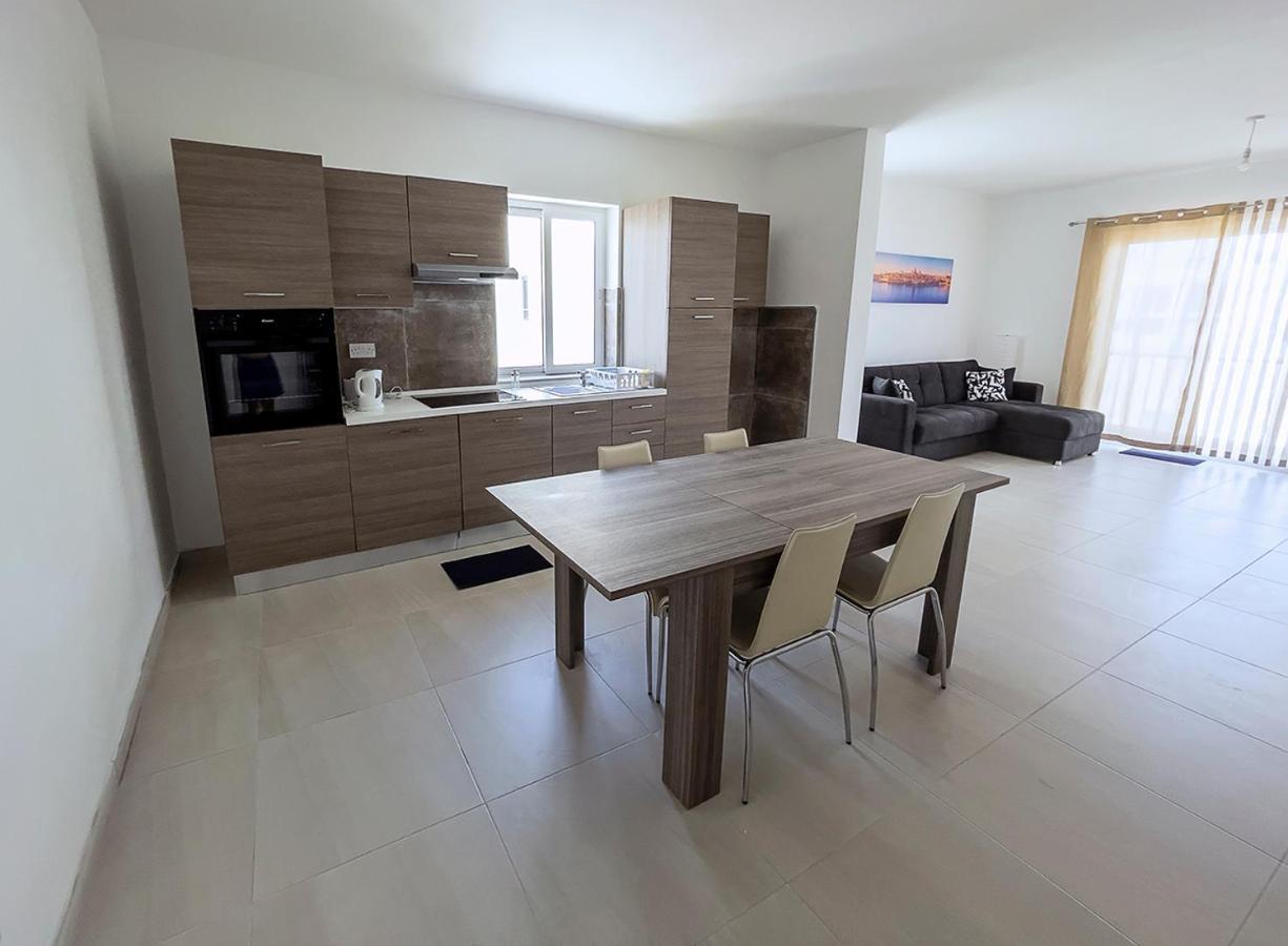 Close To Airport Apartment Żejtun Εξωτερικό φωτογραφία